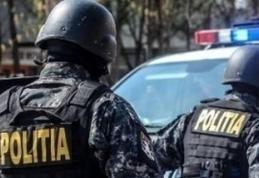 Flagrant și percheziții, într-un caz de deținere de droguri la Botoșani