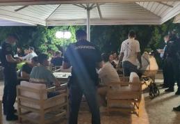 Acțiune a polițiștilor și jandarmilor botoșăneni. Au controlat baruri, sute de mașini și au aplicat zeci de sancțiuni - FOTO