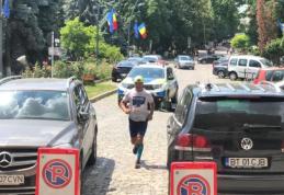 Maratonistul poliţiştilor a ajuns şi la Botoşani „Susținem familiile polițiștilor răpuși de COVID! - FOTO