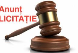 Primăria Dorohoi scoate la licitație - AUTOVEHICUL MARCA VOLVO