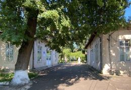 Trei medici noi la Secția Săveni a Spitalului Județean