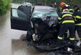Accident grav la Suharău! Un tânăr găsit inconștient și alte două persoane ajunse la spital - FOTO