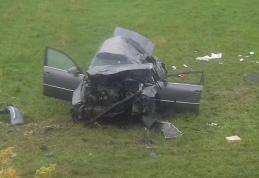 Doi tineri răniți după un accident produs între Podeni și Vlădeni - FOTO