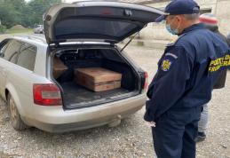 Cărăuşi de ţigări de contrabandă opriţi în trafic de poliţiştii de frontieră botoșăneni