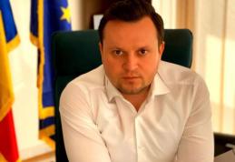 Cătălin Silegeanu: „Statul eșuat alimentează românii cu criză la micul dejun, prânz și cină”