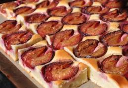 Prăjitură cu prune și blat din smântână