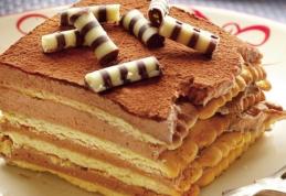 Prăjitură cu biscuiți