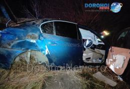 Accident la Dumbrăvița! Femeie ajunsă la spital după ce o mașină a ieșit de pe carosabil - FOTO