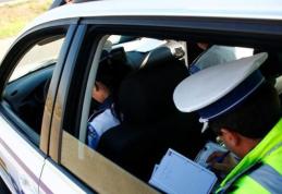 Beat și fără permis auto, un tânăr din Dorohoi a fost prins în timp ce se plimba cu o mașină împrumutată