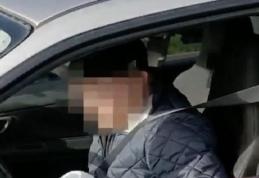 Tupeu maxim: Deși nu avea permis de conducere s-a urcat la volanul unei mașini cu număr de înmatriculare fals
