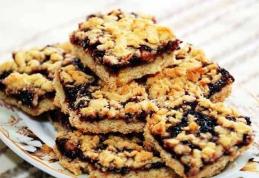 Prăjitură cu gem și nucă - rețetă de post