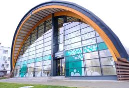 Bazinul didactic de înot din Dorohoi inaugurat de Sfântul Nicolae - FOTO