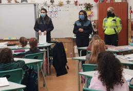 Elevii botoșăneni față în față cu polițiștii