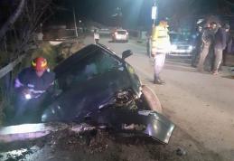 Accident TRAGIC: Un tânăr de 23 de ani a murit, altul de 19 ani este în stare gravă - FOTO