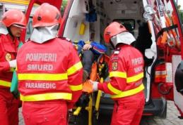 Un tânăr beat s-a urcat la volan și a lovit cu mașina un pieton