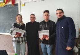 Tinerii provocați pentru un sport al minții - FOTO