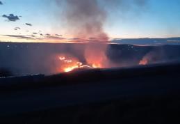 12 incendii în mai puțin de zece ore, la Botoșani, duminică - FOTO