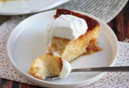 Budincă cu mere și caramel