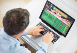 Intervenție cu repetiție a jandarmilor la o casă de pariuri