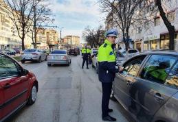 Controale în județ: Poliţiştii rutieri în acțiune - FOTO