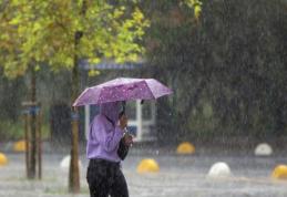 Schimbări radicale de vreme: Vijelii și grindină, urmate de temperaturi ridicate