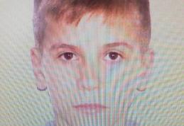 Tânăr de 17 ani căutat de polițiști după ce a fost dat dispărut de familie