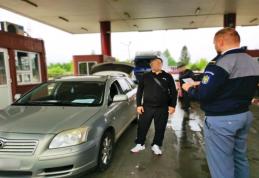 A plătit 100 de euro pentru un permis de conducere fals 