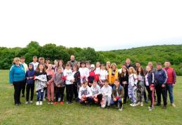 100 de copii din trei comune au fost sărbătoriți de Ziua Copilului