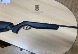 Dosar penal pentru contrabandă calificată și nerespectarea regimului armelor și munițiilor