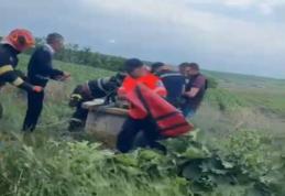 Femeie salvată de pompierii dorohoieni dintr-o fântână adâncă de aproximativ șase metri