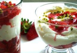 Cupe de căpșuni cu mascarpone