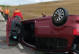 Accident cu victime pe drumul Botoșani - Săveni. Două femei au ajuns la spital - FOTO