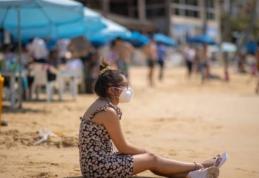 Masca de protecţie revine în Grecia în plin sezon de vacanţe. Recomandări pentru turişti