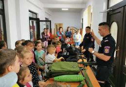 Supraveghează-ți copilul în permanență! O clipă de neatenție îl poate transforma într-o victimă a unui accident casnic - FOTO