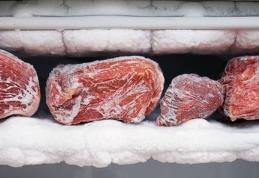 Cât timp trebuie ținută carnea la congelat: care sunt condițiile optime