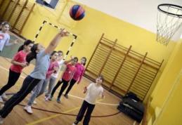 Fără note la sport începând de anul viitor. Profesorii sunt nemulţumiţi