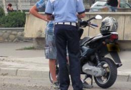 Bărbat din Broscăuți depistat de polițiștii dorohoieni conducând un moped fără a deține permis