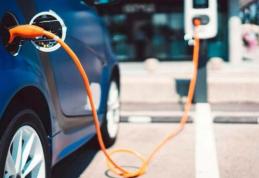 Românii care deţin maşini electrice sunt tot mai nemulţumiţi!