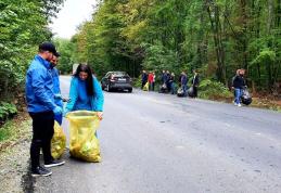 Polițiștii au contribuit la ecologizarea județului – FOTO