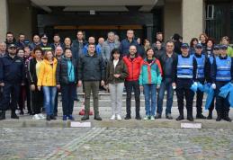 Ziua de Curățenie Națională 2022 - Aproximativ 10.000 de voluntari din județul Botoșani au participat la campanie - FOTO