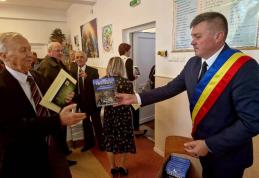Eveniment unic în comuna Ibănești. Triplă lansare de carte, triplă excelență - FOTO