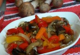 Salată de toamnă cu bureți