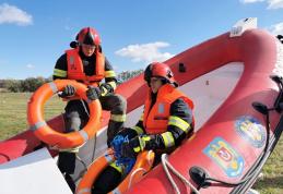 Peste 300 de persoane din municipiul Dorohoi evacuate astăzi, din calea apelor - FOTO