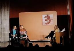 Sesiune de teatru la Dorohoi: Dorohoienii s-au delectat cu piesa „Terapie în 3”