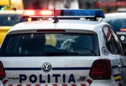 Un şofer băut a fugit de poliţişti, care au reuşit să-l oprească după o urmărire în viteză