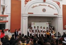 Ziua de 1 Decembrie sărbătorită la Colegiul Naţional „Grigore Ghica” Dorohoi - FOTO