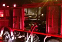 Bărbat de 54 de ani ajuns la spital cu arsuri în urma unui incendiu