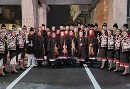 Datinile și obiceiurile de iarnă din județul Botoșani prezente la Brăila – FOTO