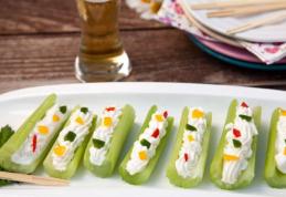 Codițe de țelină umplute cu brânză