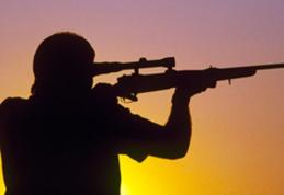 Poliţiştii readuc în atenţia persoanelor interesate modificările şi completările privind regimul armelor şi muniţiilor